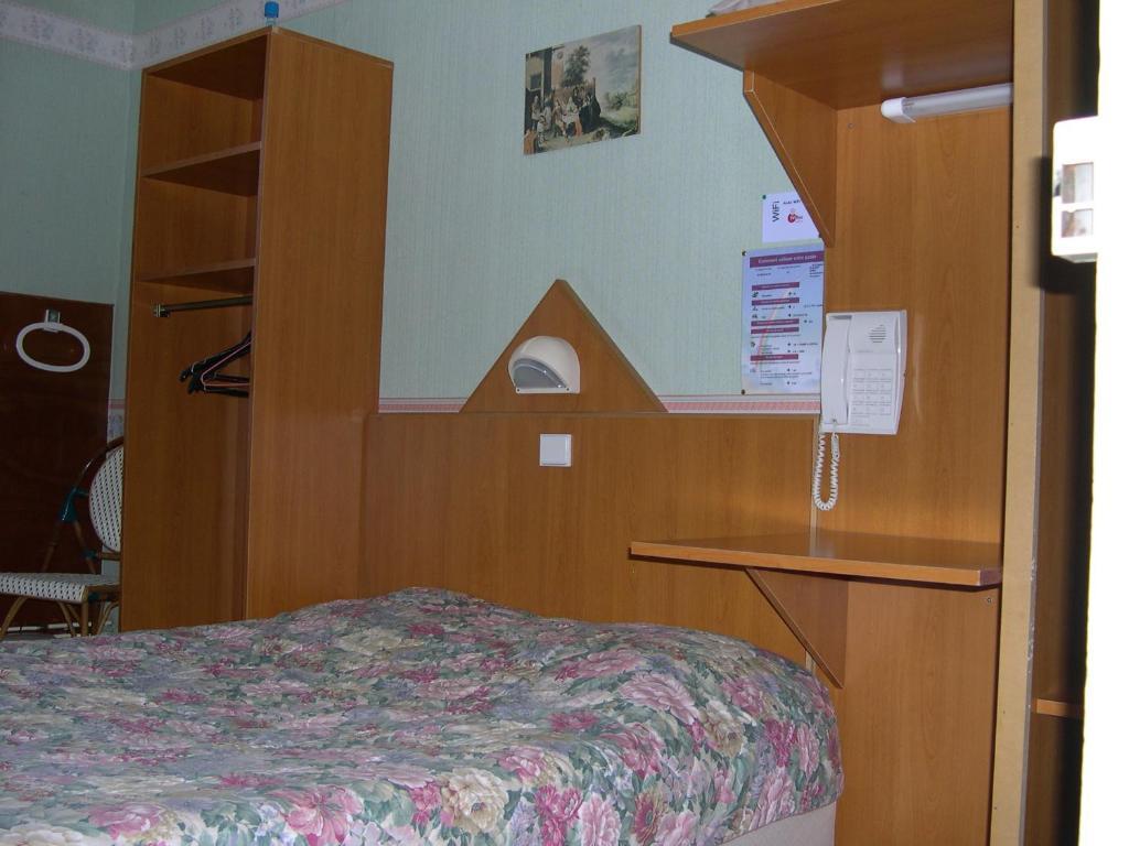 Hotel Restaurant De La Poste A Gérardmer Kamer foto